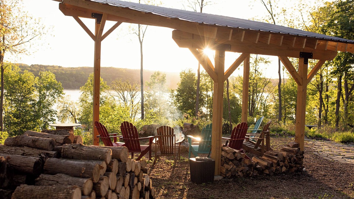 Conesus House | Glamping RV Overlooking Conesus Lake Finger Lakes Region Fire Pit A/C and Pool