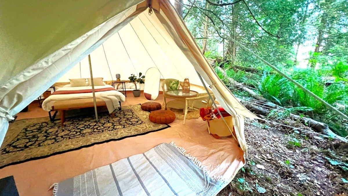 Port Moody Cottage | Glamping Tent 1 |Cape Carraholly Retreat