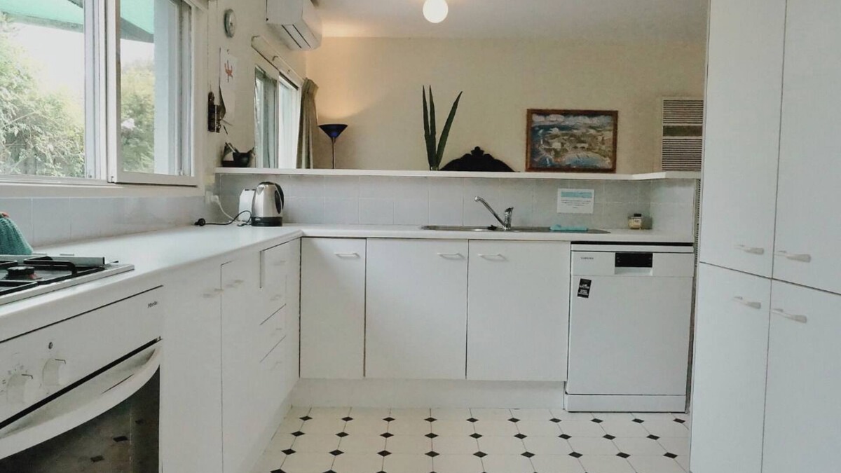 Queenscliff Villa | GLAN MOR at Queenscliff