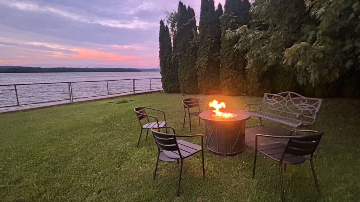 Glasco Apartment | Glasco Waterfront Oasis/10 min from HITS