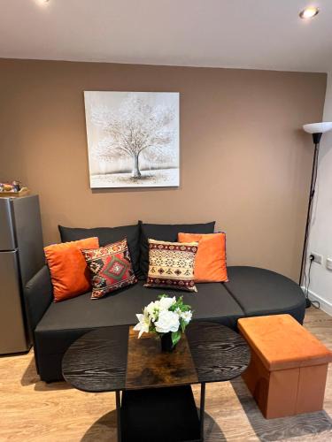 Glastonbury Apartment | Glastonbury Sacred Vault, Split-Level, 1 Bedroom