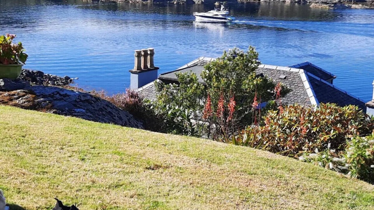 Tarbert Apartment | Glencarrick - Harbour View