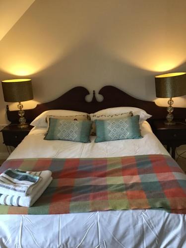 Clarinbridge House | Glenfarne House