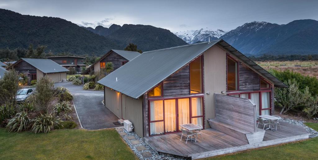 Franz Josef Glacier Hotel | Glenfern Villas