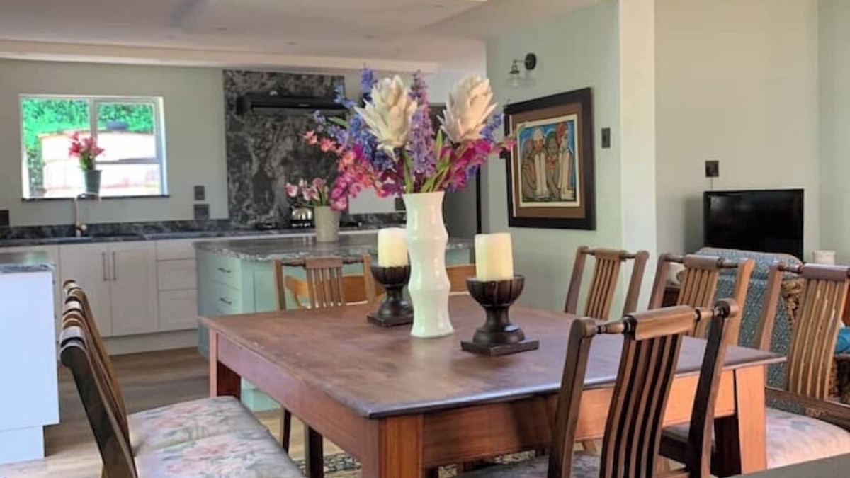 Glentana House | Glenkarma Gold House Sea View 8Slp 4Bedr Garden