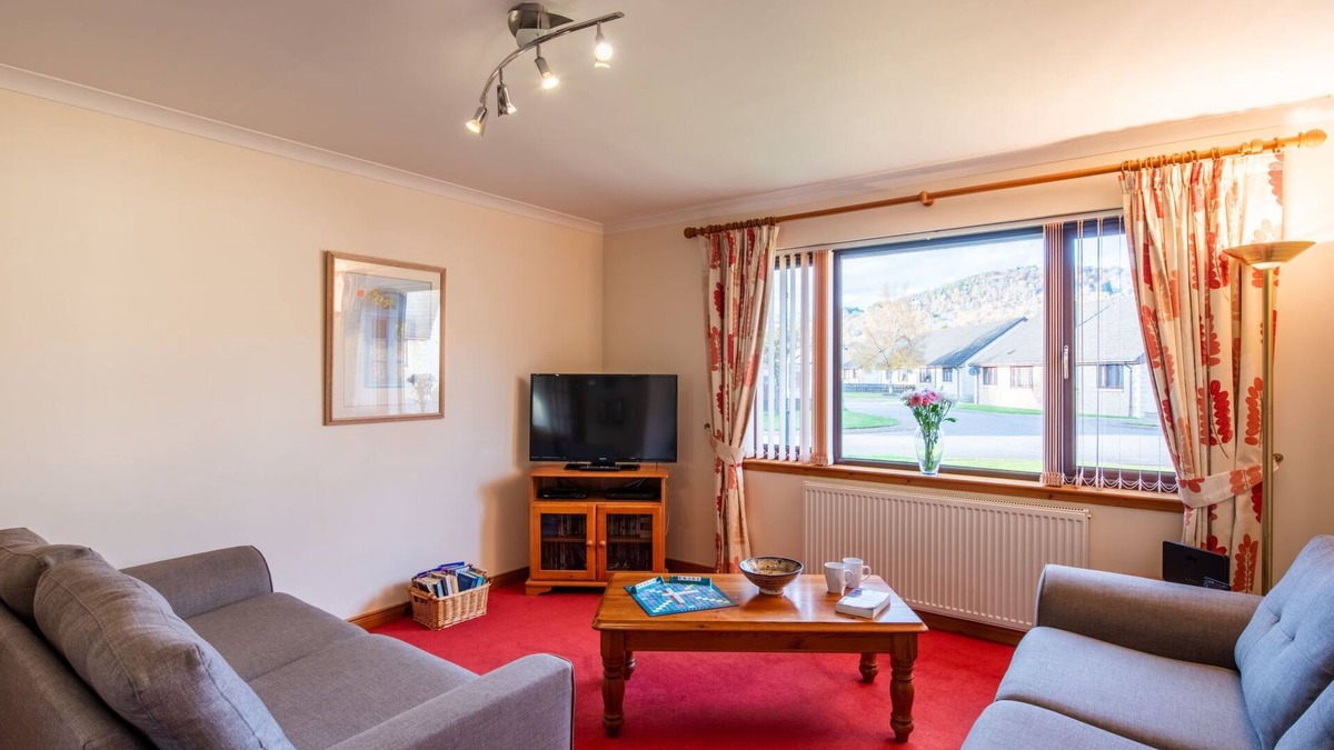 Drumnadrochit House | Glenloch by Interhome