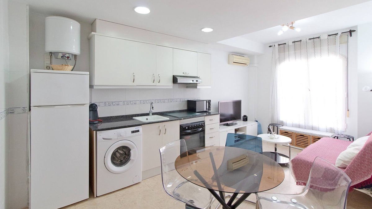 Sagunto Apartment | Global Properties: Practical flat very close to the sea in Puerto Sagunto