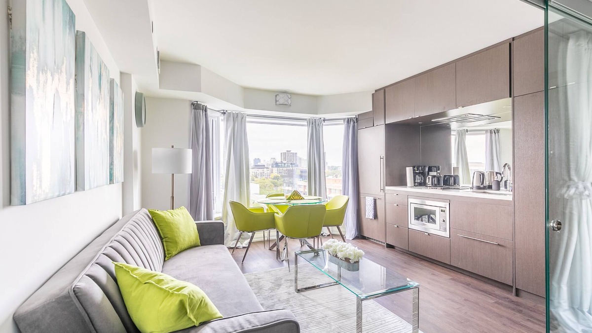 Bloor-Yorkville Condo | GLOBALSTAY. Forest 1bd+den in Yorkville 10 Floor