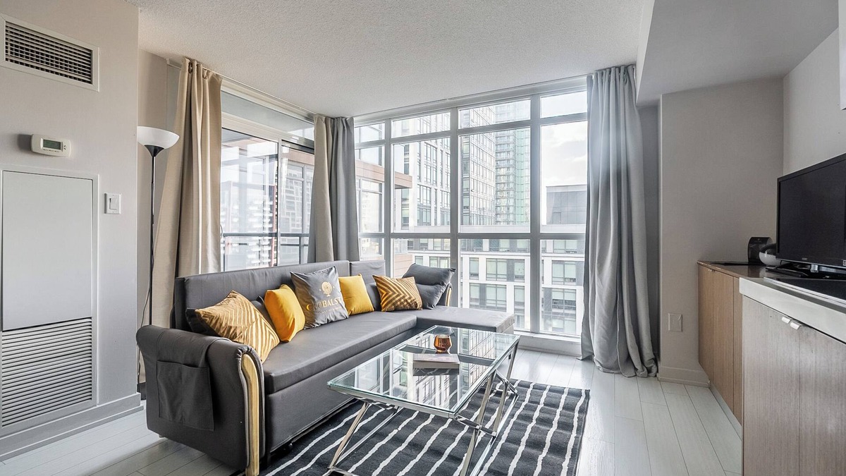 CityPlace Condo | GLOBALSTAY. Gorgeous 2Bedroom 2Bathroom Apartment with Balcony