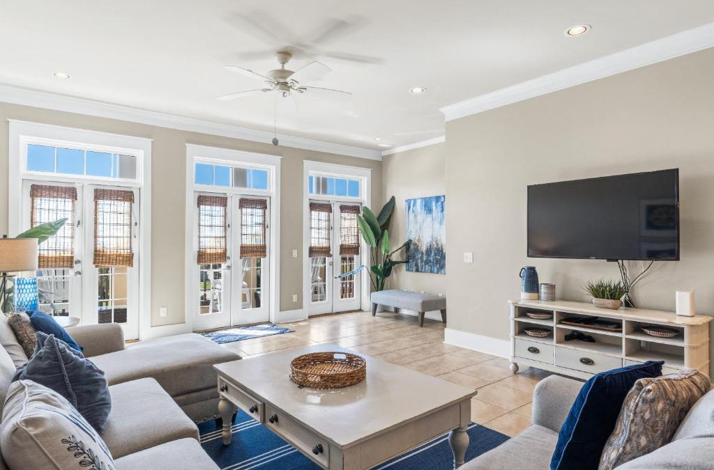 Kiska Beach House | Glory Daze Beach House by Panhandle Gateways