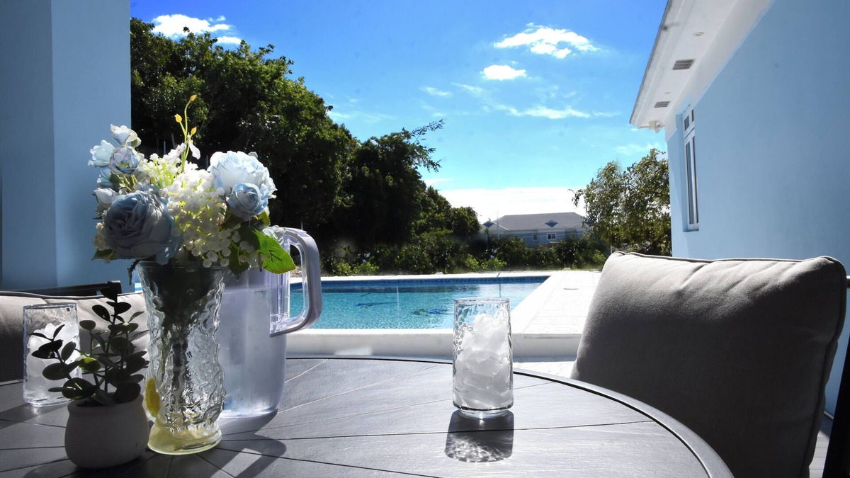 Westwind Bed & Breakfast | Glory of Eden