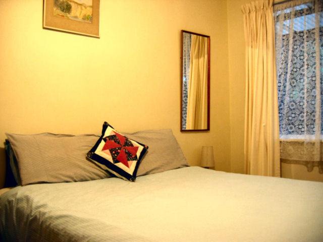 Hangatiki Hotel | Glow Worm Motel