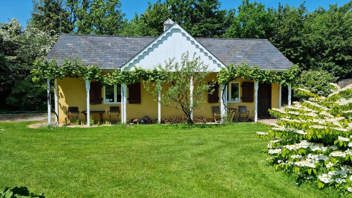 Cowbridge Cottage | Glyndwr Vineyard