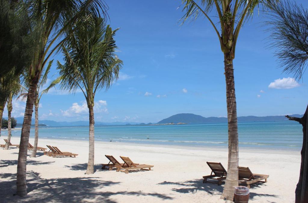 Ninh Hoa Resort | GM Doc Let Beach Resort & Spa