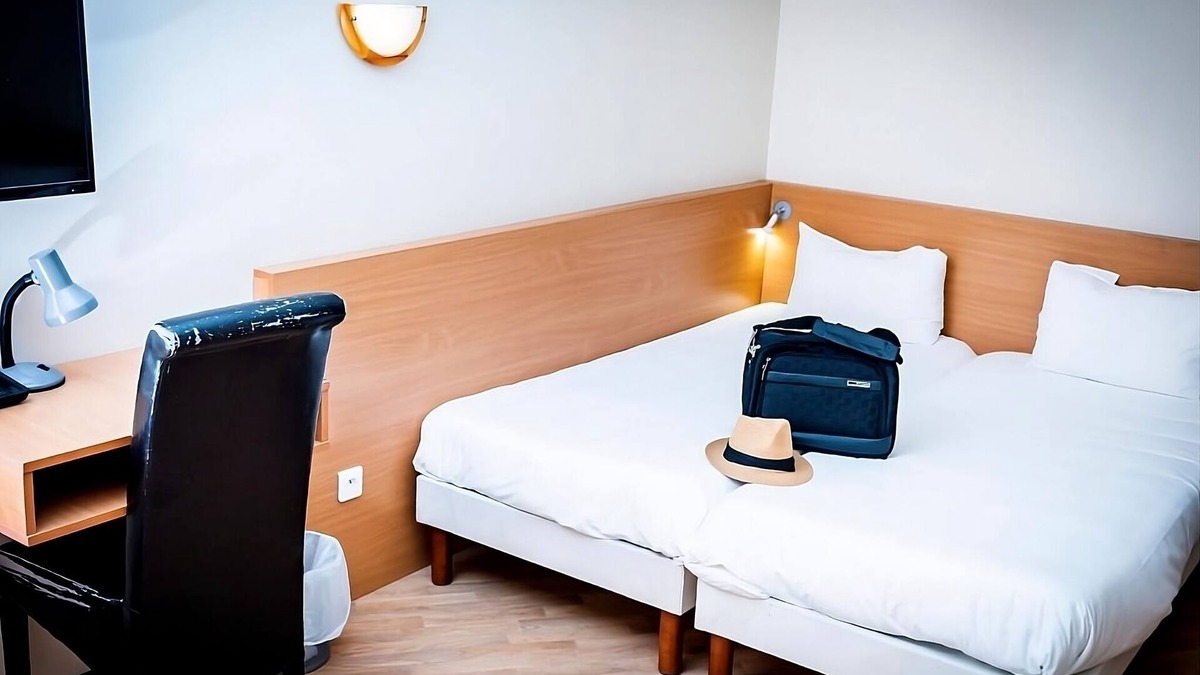Gap Hotel | Go Fishing at La Chevrerie de Ceuze! Comfortable Accommodation with Parking!