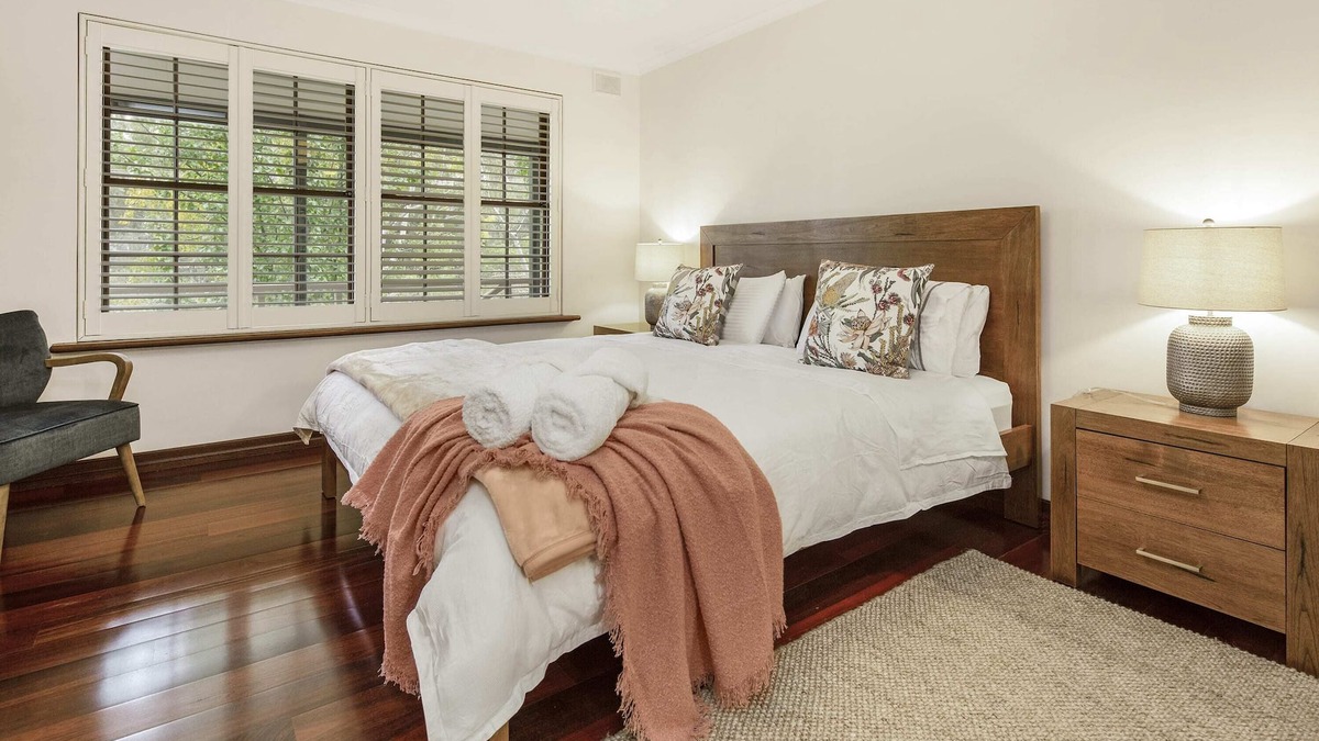 Belair House | Go Pies! Redgum-Retreat - 4 bdrm - Wildlife