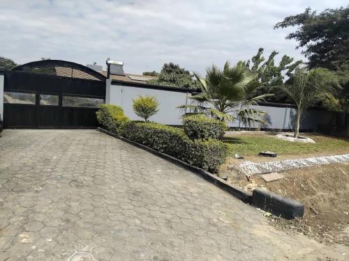 Mutare Bed & Breakfast | Gogo Rennie Guest House