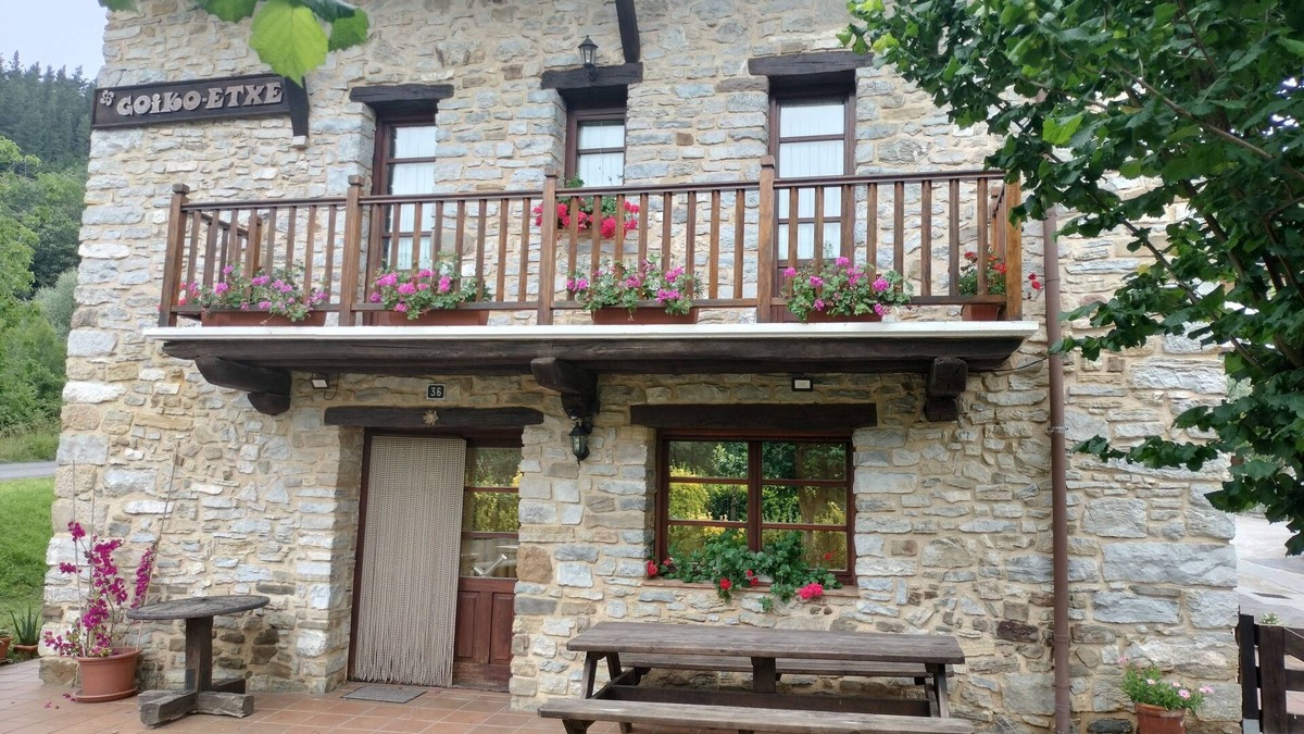 Zeanuri Cottage | Goikoetxe Baserria in Zeanuri