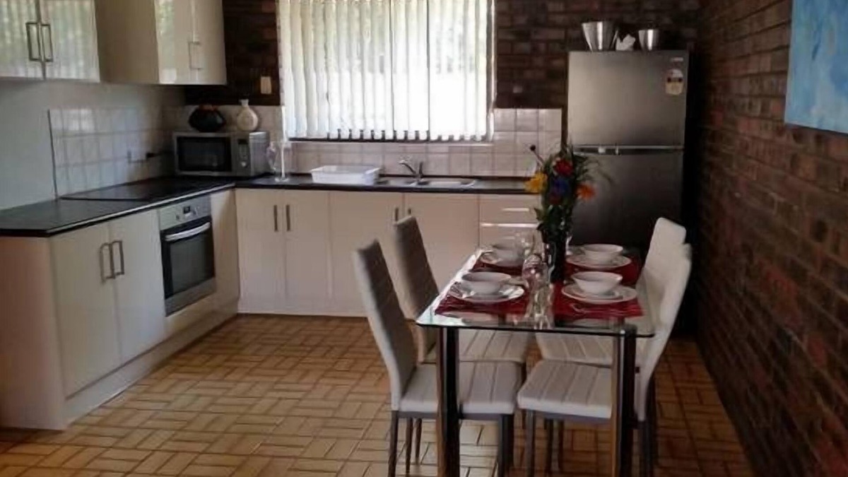Gol Gol Apartment | Gol Gol Holiday Apartments