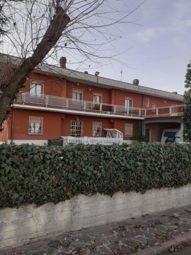 Maranello House | Gold House