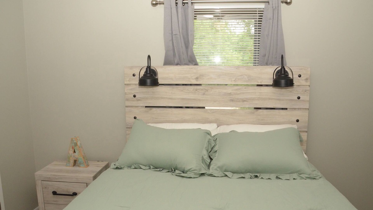 Daleville Apartment | Gold Leaf Getaway: Cozy 2-bd apt in quaint Daleville, Streaming, WiFi, Near Base