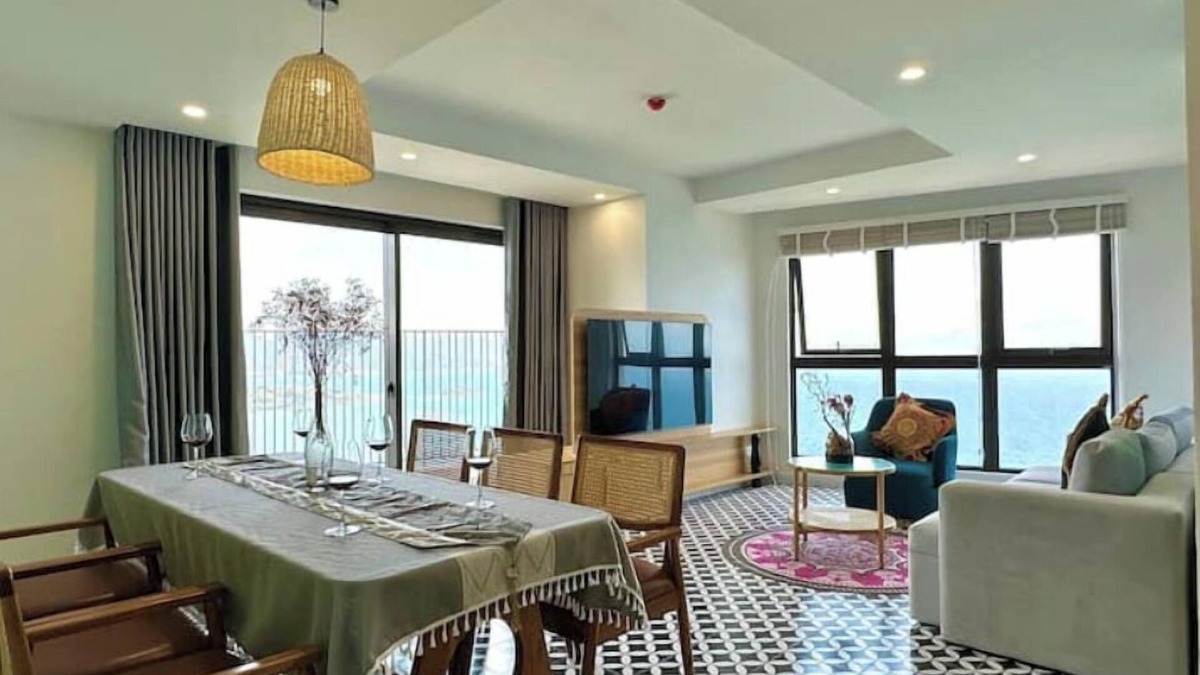 Tran Phu Beach Apartment | GoldCoast 3 Bedrooms Ocean View