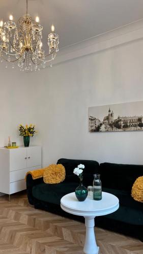 Kazimierz Apartment | Golden Age Apartment Cracow