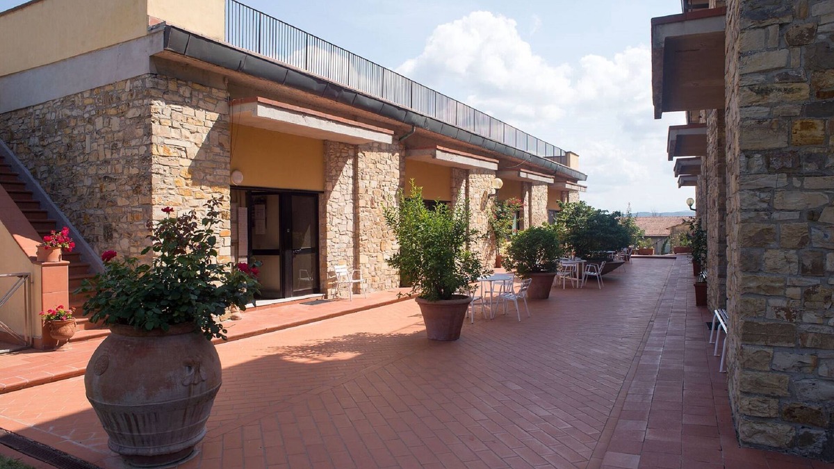 San Donato in Poggio House | Golden Days in San Donato home