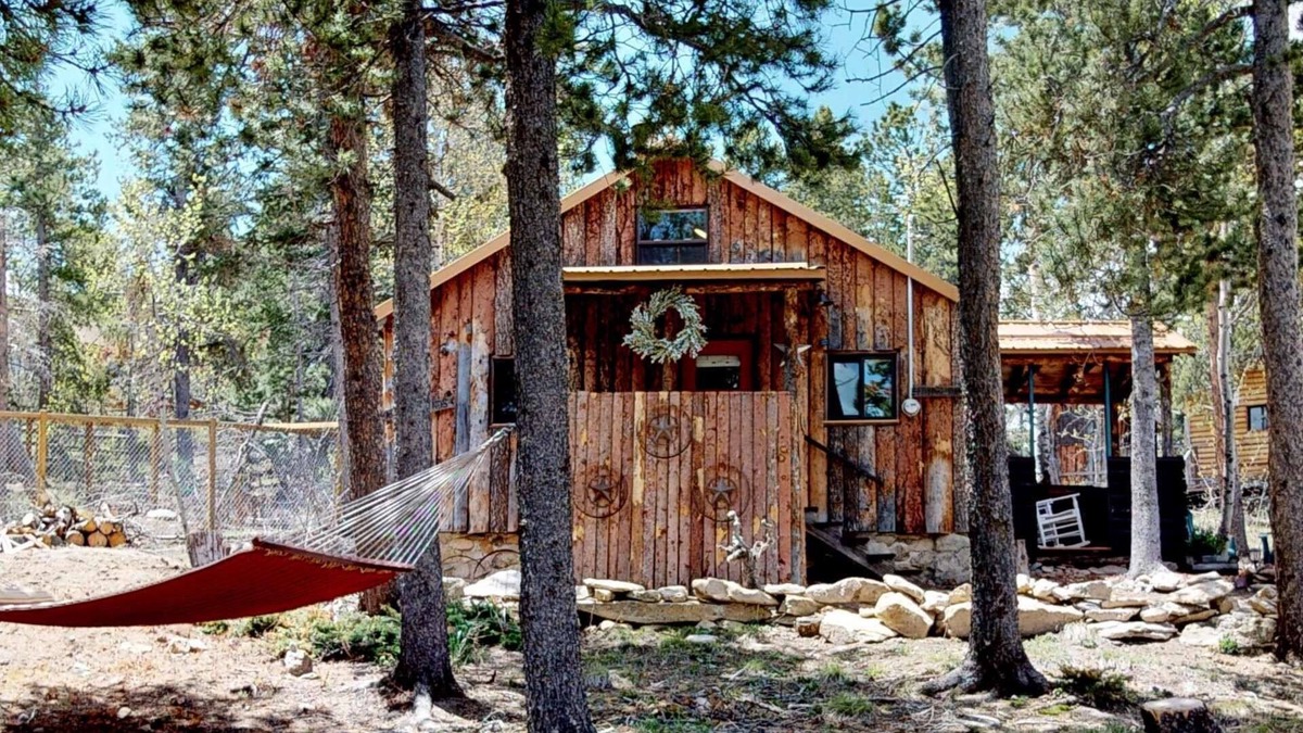Coal Creek Cabin | Golden, Eldora. Lil Frying Pan Cabin Pets Welcome