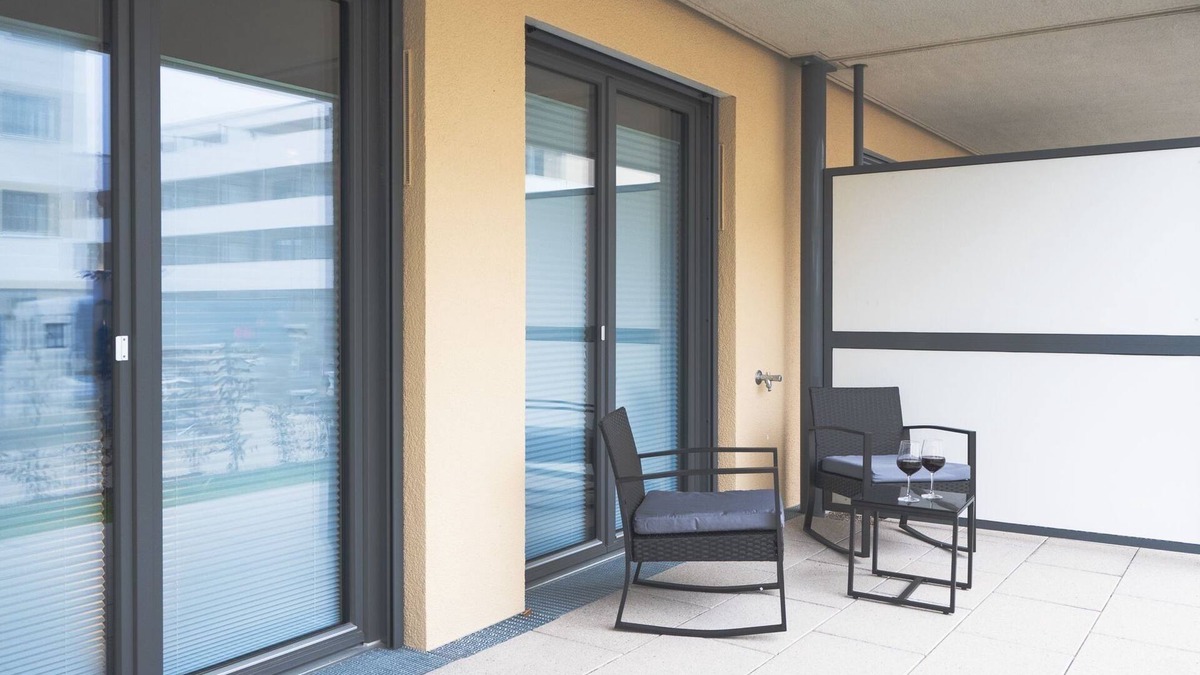 Maichingen Apartment | Golden Garden luxury apartment with underground parking space and wallbox