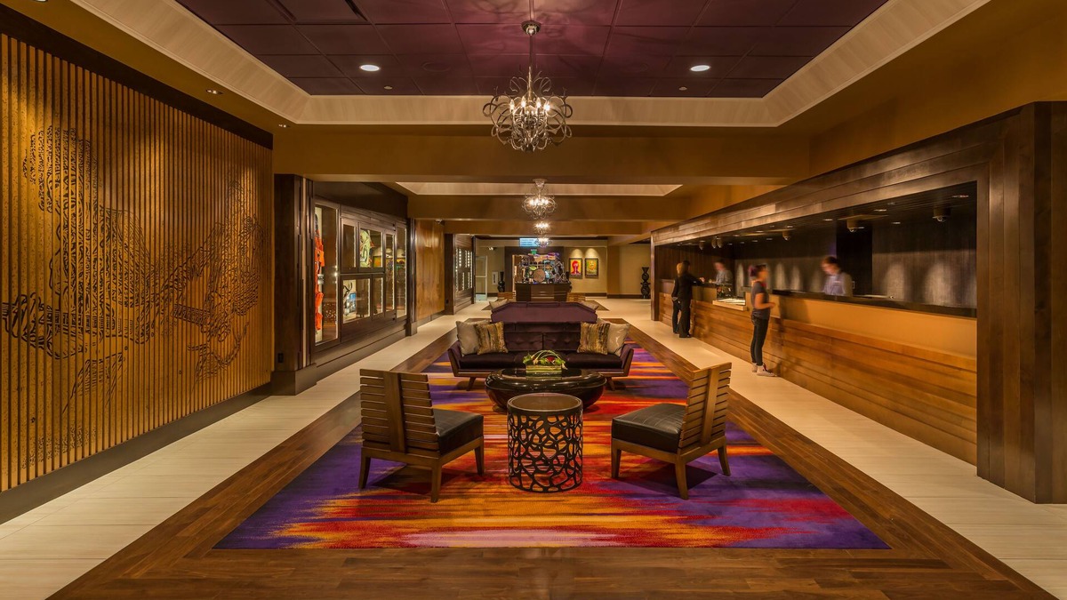 Stateline Hotel | Golden Nugget Hotel & Casino Lake Tahoe