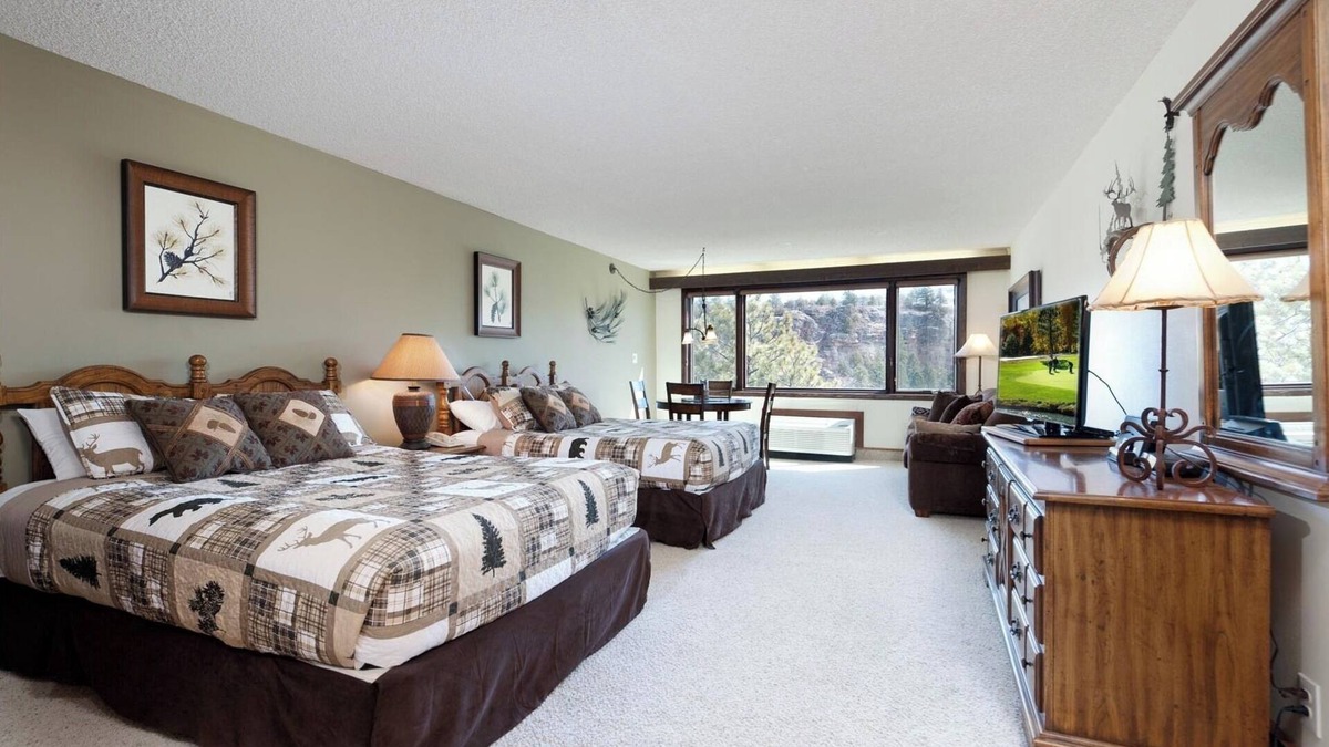 Purgatory Cabin | Golden Nugget Nest (#306) | Near Ski - Pool/Hot Tub/Fitness/Golf - A/C