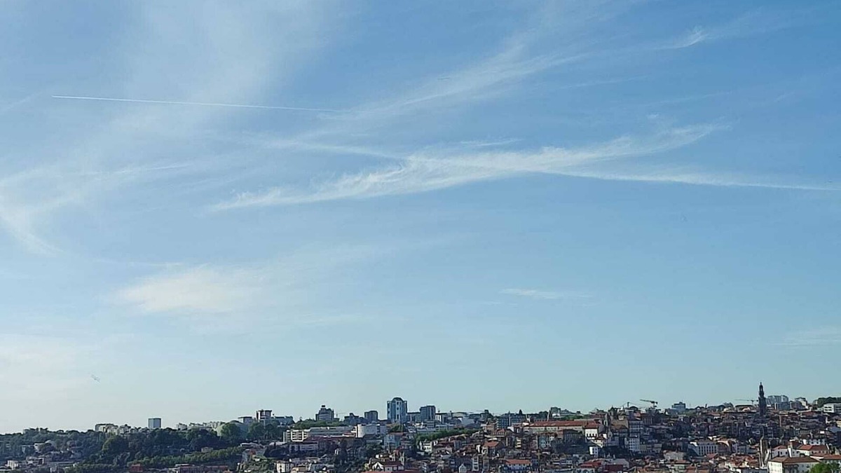 Vila Nova de Gaia Apartment | Golden Oak Porto - Cosy flat with breathtaking views, 10min to Porto City Centre