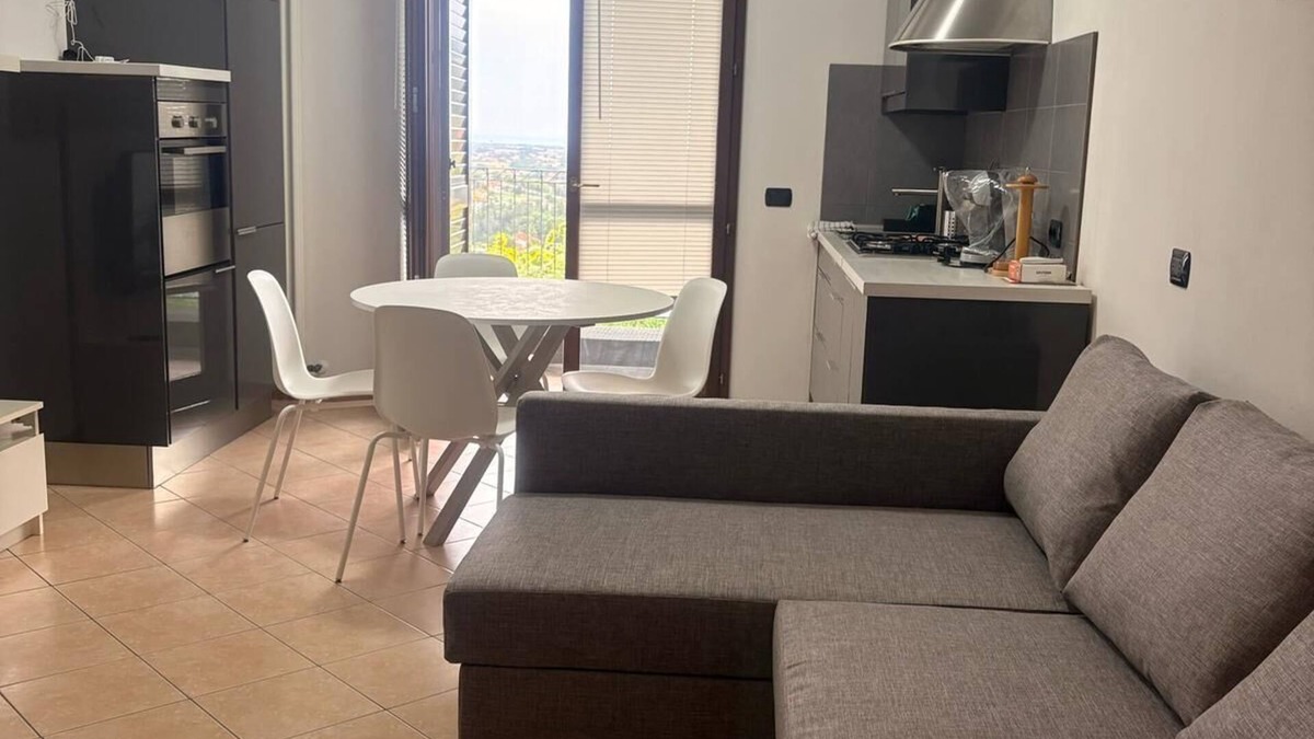 Poggio Berni Apartment | Golden Shell