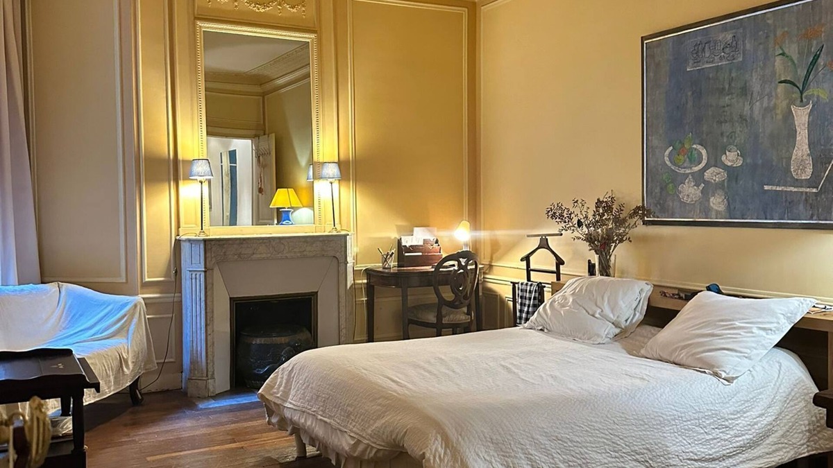 Champs-Elysees Apartment | Golden Triangle x Av Montagine & Champs Elysees