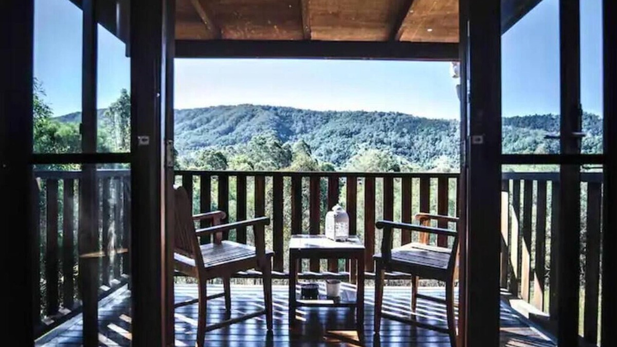 Moreton Bay Region Cottage | Golden Wattle Eco Luxury Cottage
