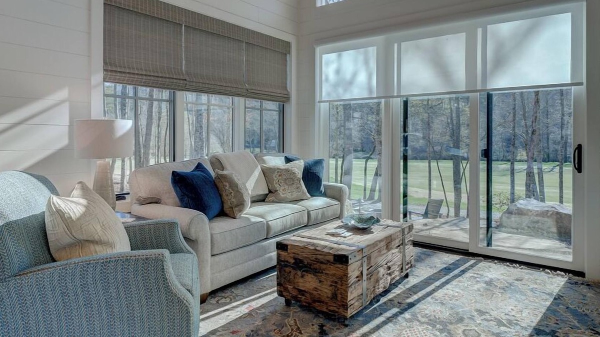 Mineral Bluff Cottage | Golf and Riverfront Cottage | King Bed | Group Availability