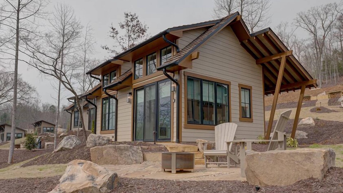 Mineral Bluff Cottage | Golf and Riverfront Cottage | King Bed | Group Availability