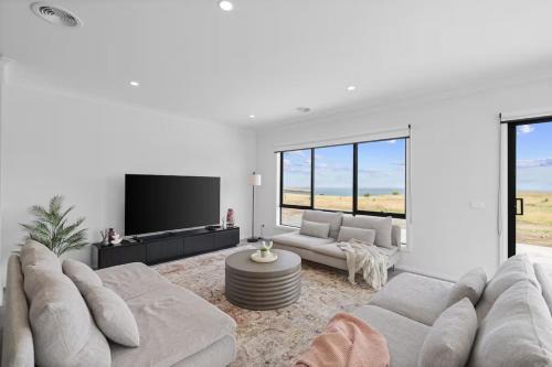 San Remo House | Golf Club Mystic Tides by Ready Set Stay
