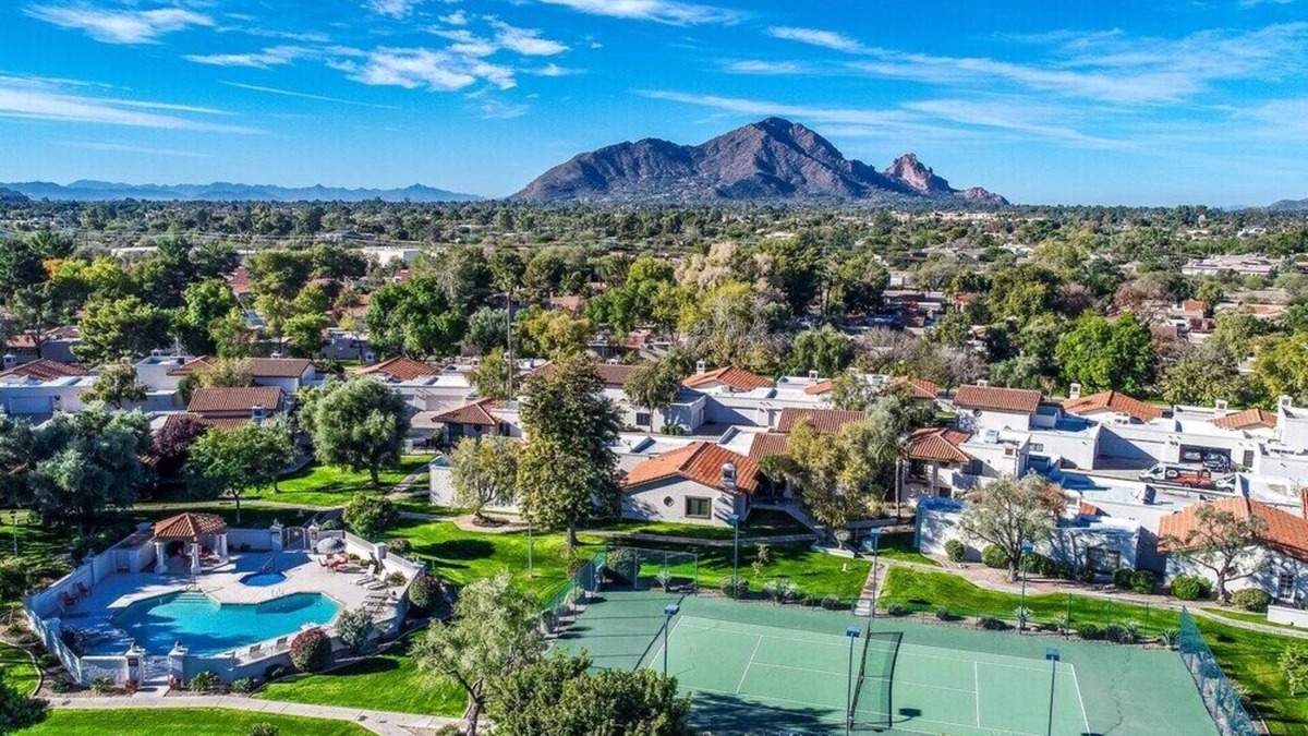 South Scottsdale House | Golf Course and Mountain Views from Patio, Pet Friendly, Family Friendly Plus Tennis
