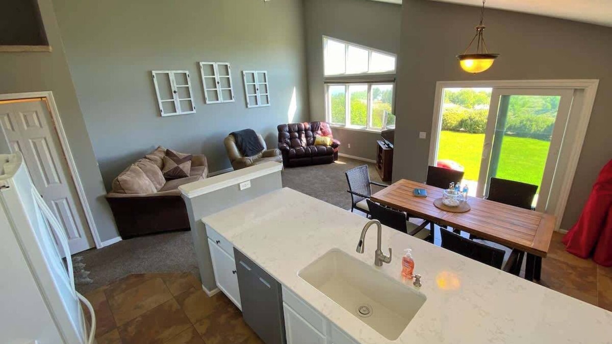 Brule House | Golf Course Condo w/Loft on Bayside at Lake Mac!