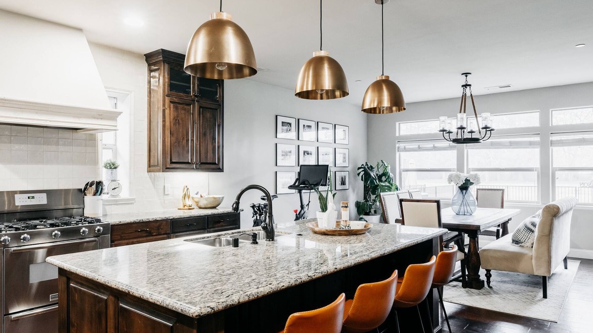 Chico House | Golf course family home