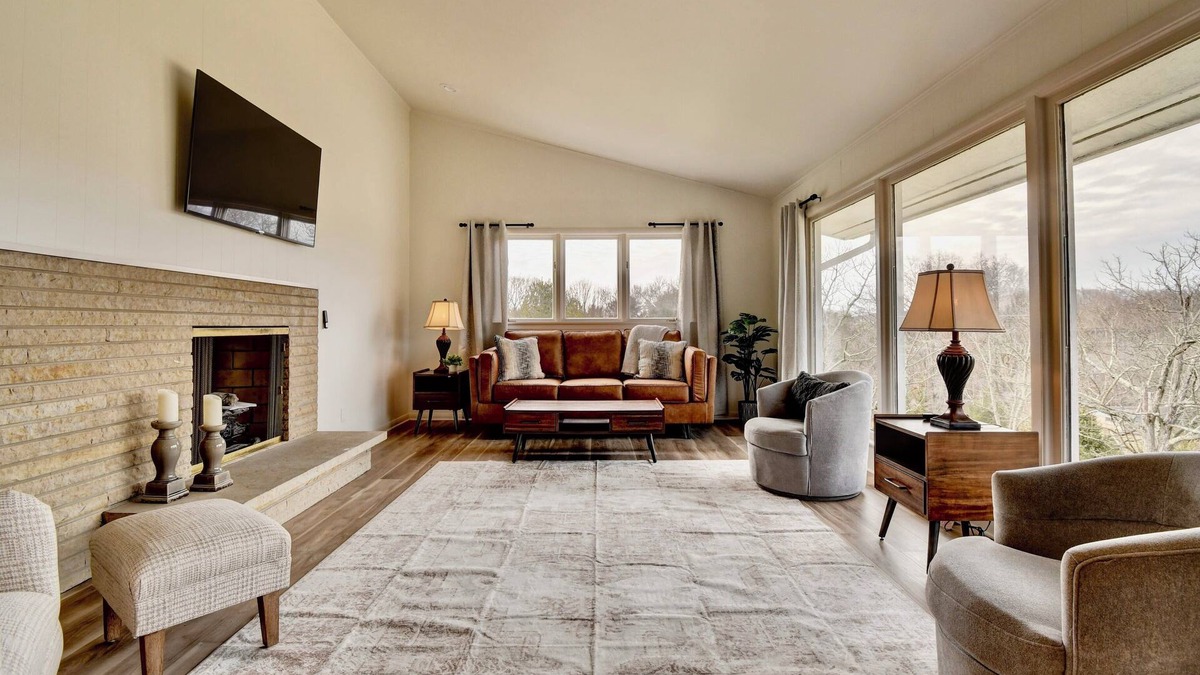 Millersburg House | Golf Course Retreat - Home on 10th Newly Renovated