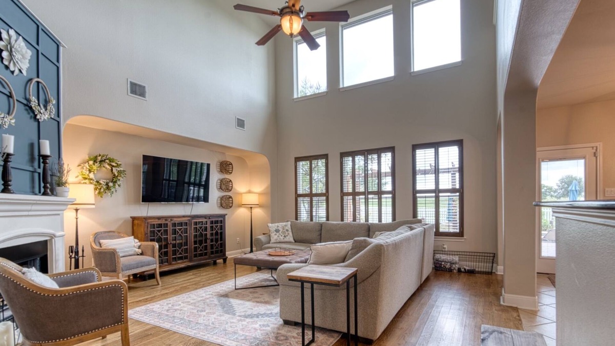 Buda House | Golf course view, private pool & hot tub, game room, theater, near Austin & SA!