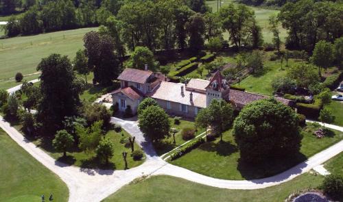 Beychac-et-Caillau Bed & Breakfast | Golf de TEYNAC