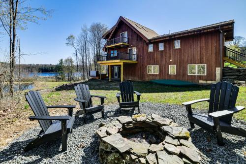 Thompson House | Golf, Fish and Ski Retreat with Game Room in Thompson