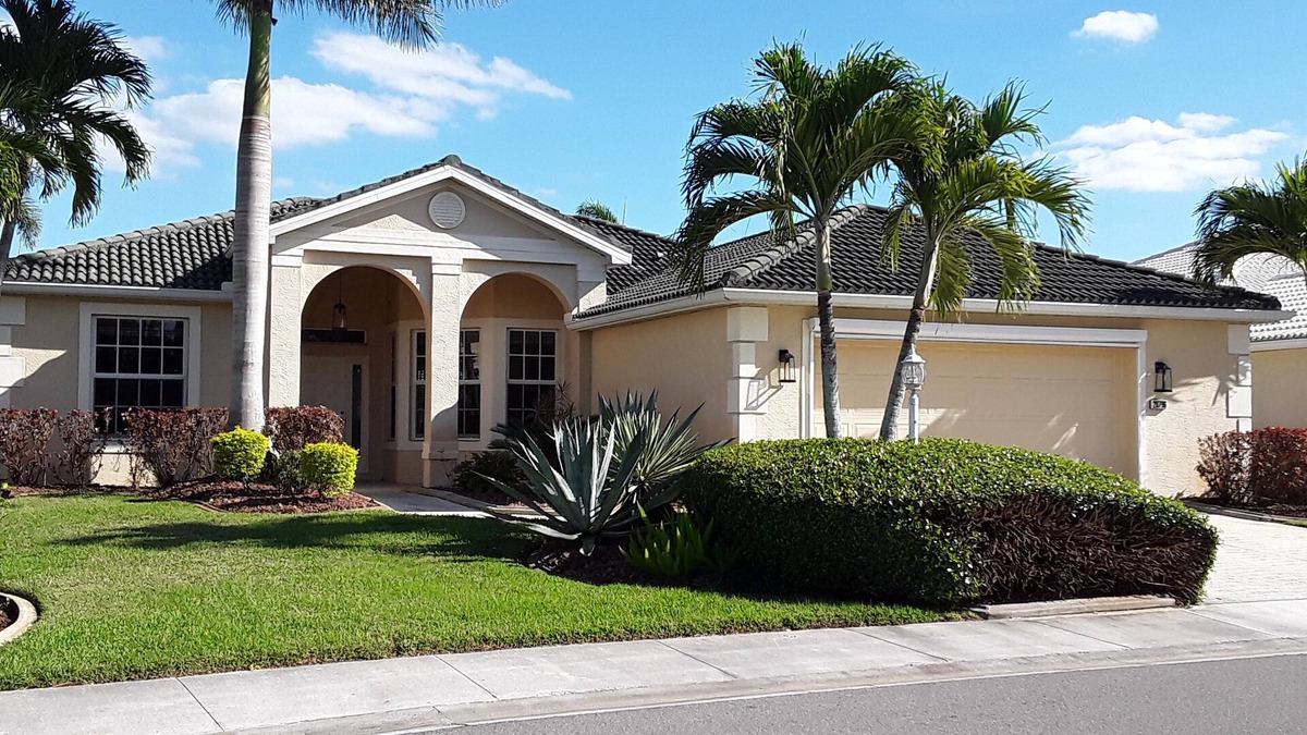 Herons Glen House | Golf & Pond View home in gated community, sleeps 6