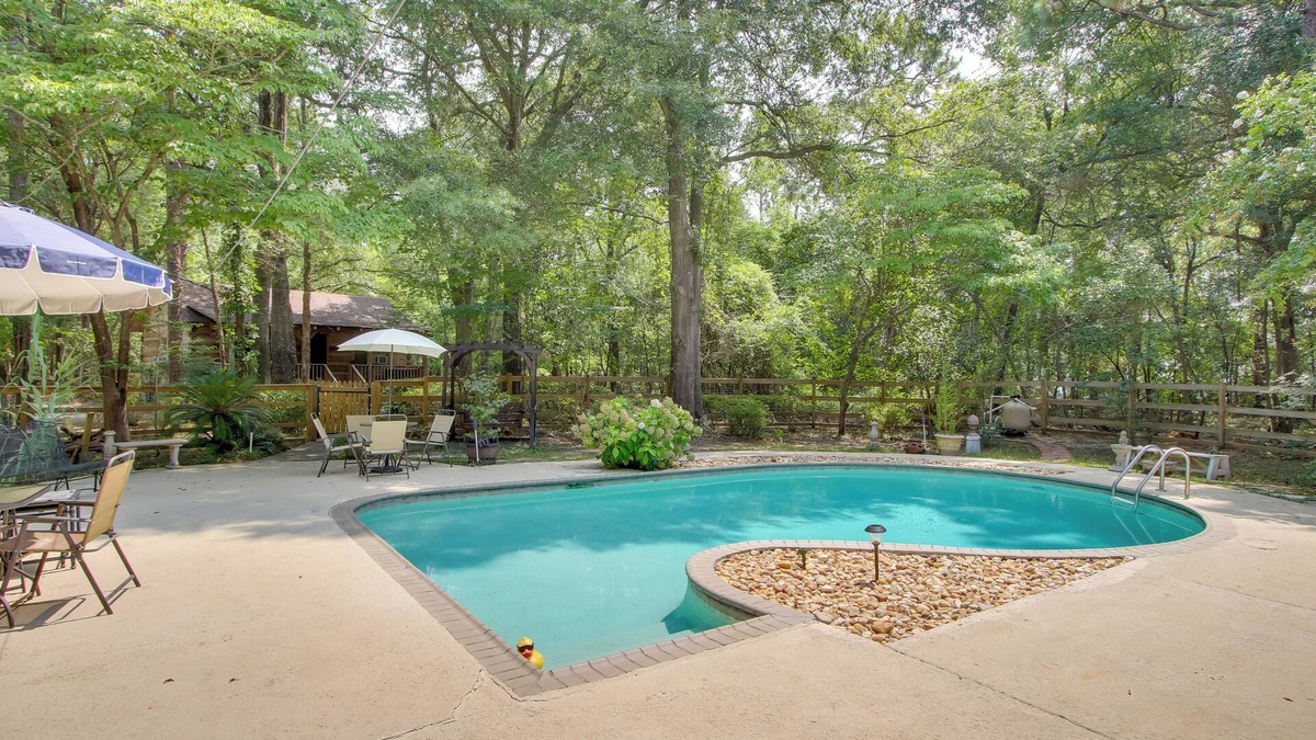 Gracewood House | Golfer's Getaway: Hephzibah Home w/Pool Access