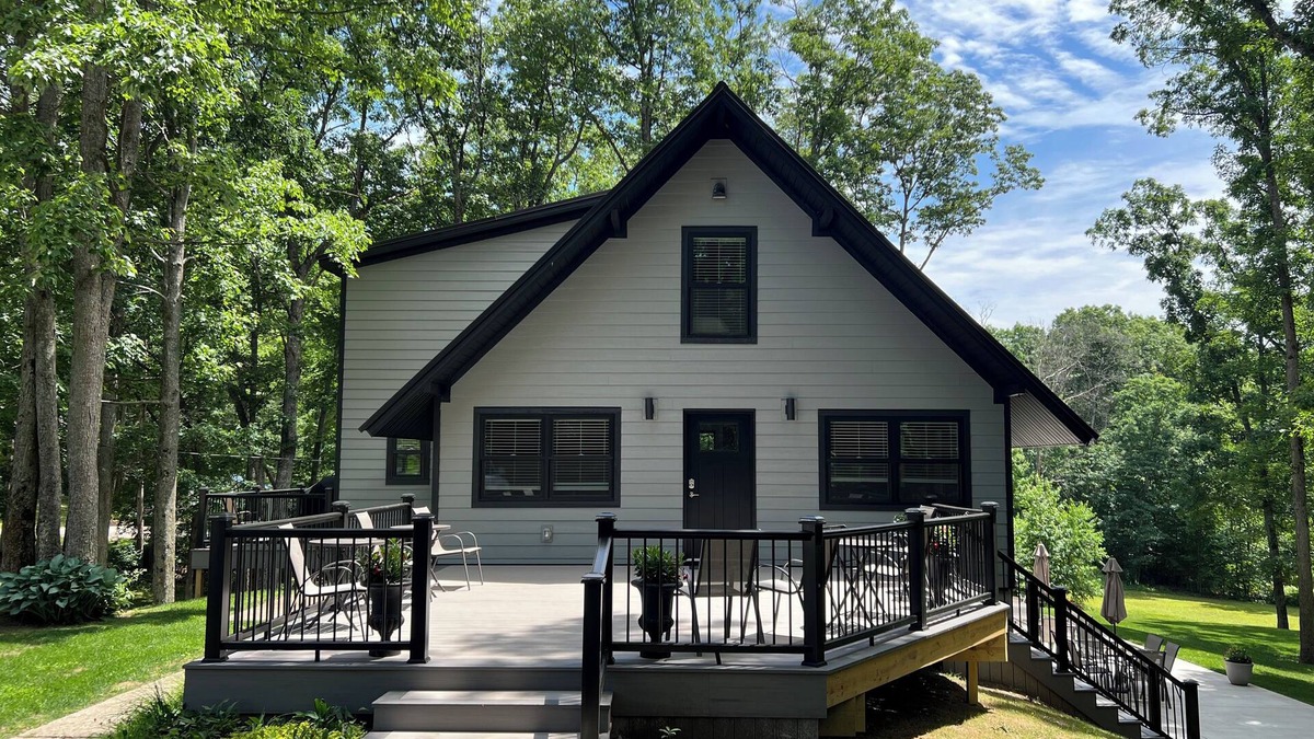 West Branch House | Golfer's Getaway! Located within one mile of Dream and Nightmare Golf Courses