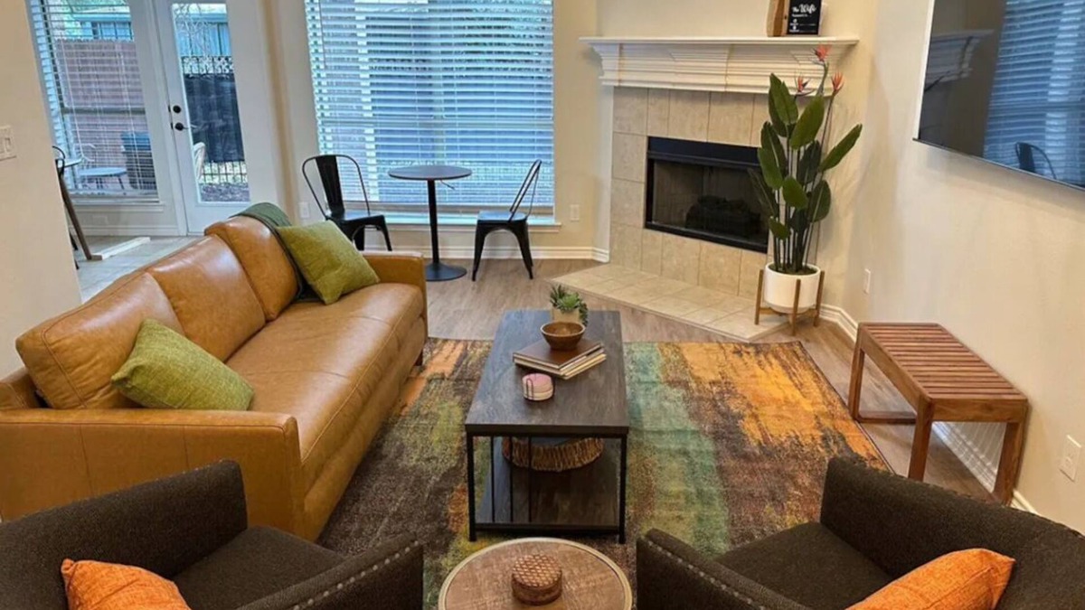 Fort Worth House | Golfer's "Par'adise is the ultimate golf lover's getaway!